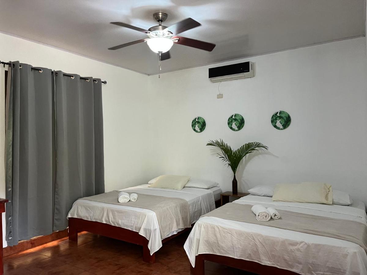 Bed and Breakfast La Jungla Puerto Carrillo Exteriér fotografie