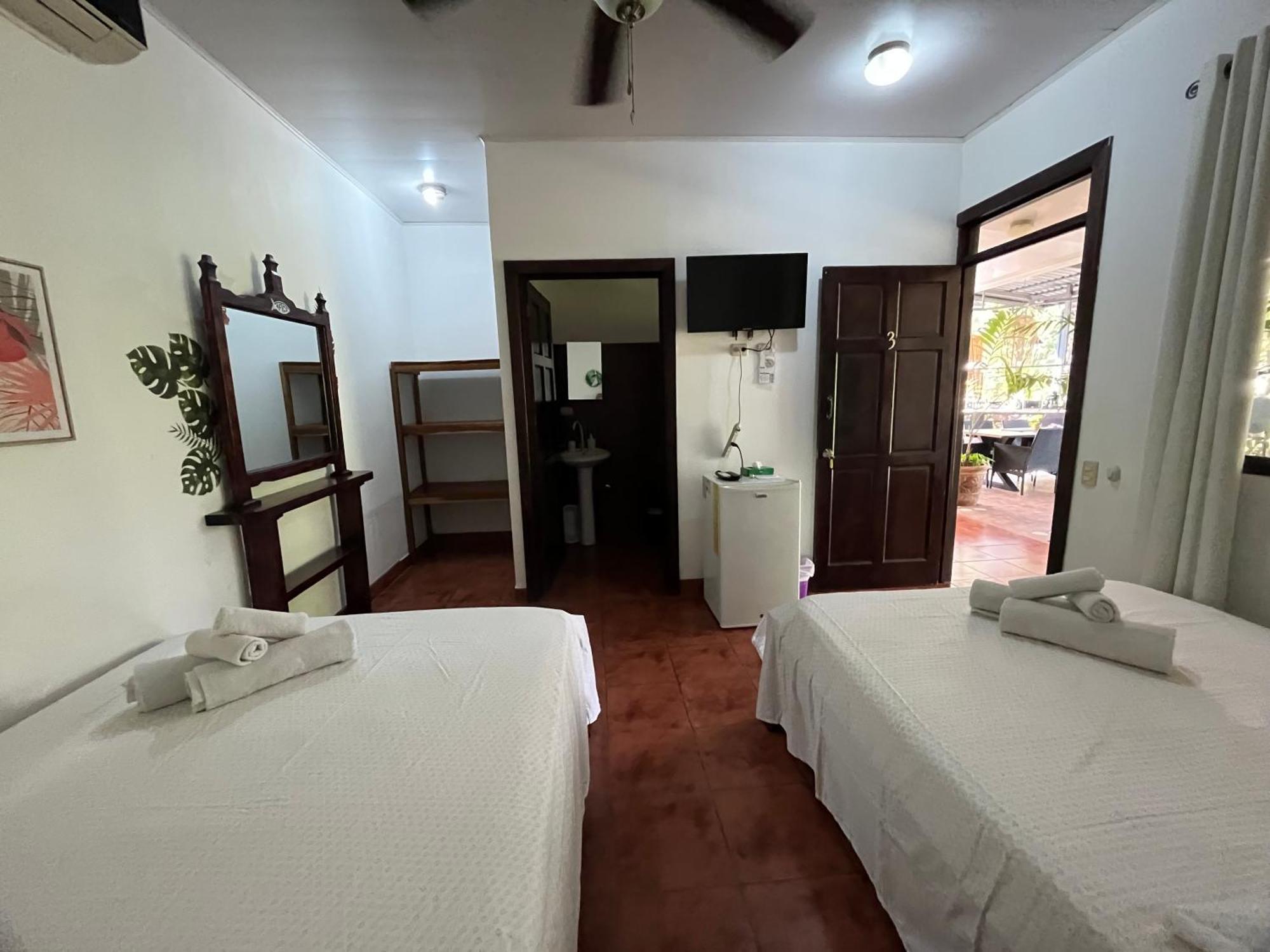 Bed and Breakfast La Jungla Puerto Carrillo Exteriér fotografie